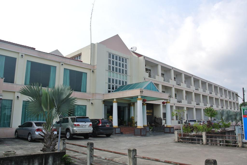 Chaikana Thani Hotel Phatthalung Exterior photo