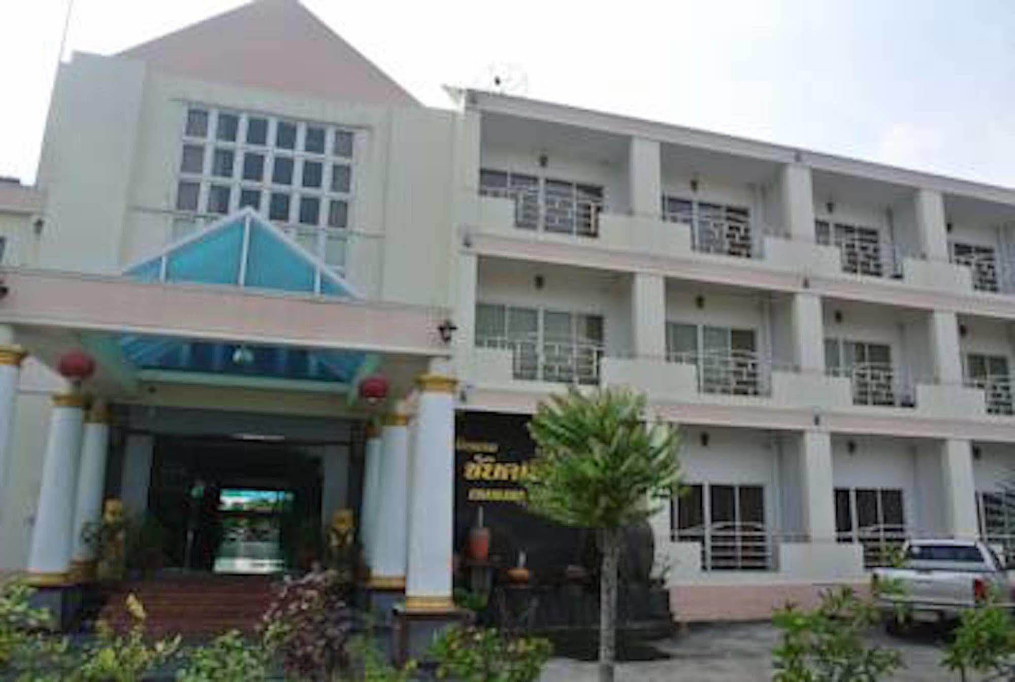 Chaikana Thani Hotel Phatthalung Exterior photo